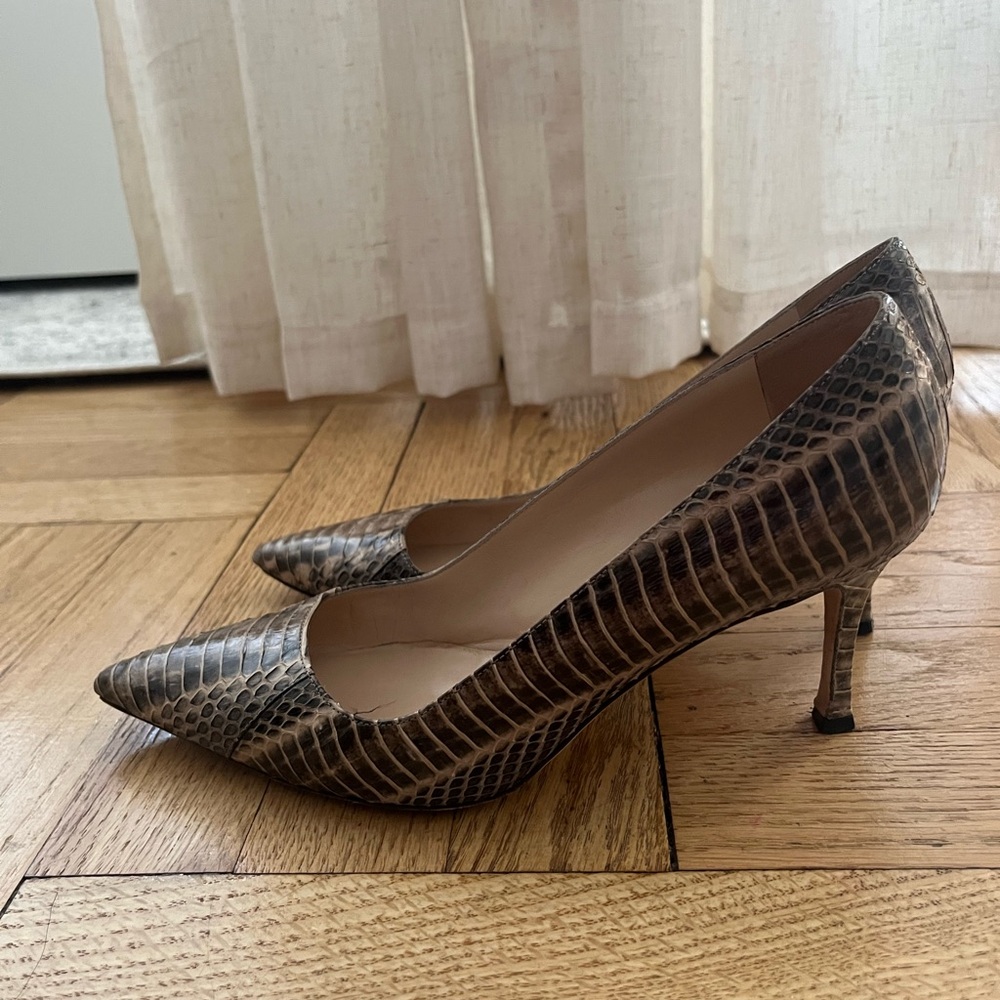 Manolo Blahnik Pumps